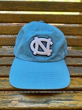 UNC Tar Heels fitted full 6 panel cap ‘47 Large